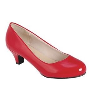 Black Ladies fashion high heel pump, closed round